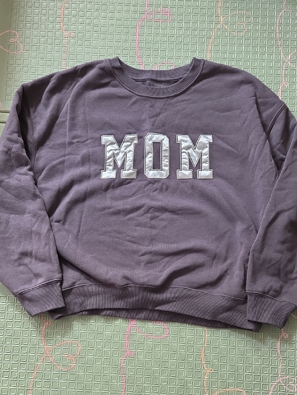 Grayson Threads Soft Gray Pullover Sweatshirt